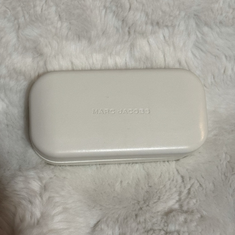 Marc Jacob's sunglasses case